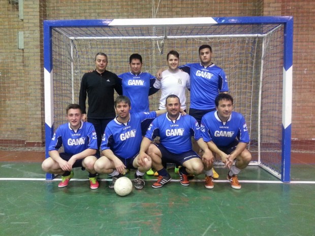 Coca Juniors recibió el trofeo como ganador, Kurkon’s como segundo clasificado y Julián Gómez, del equipo Lohnarbeiters, como máximo goleador.