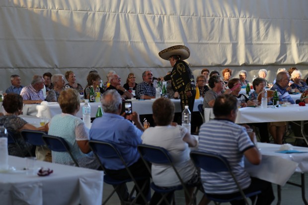NP Juan Martínez y María Vila homenajeados por la Asociación Hogar de Pensionistas y Jubilados de Mequinenza