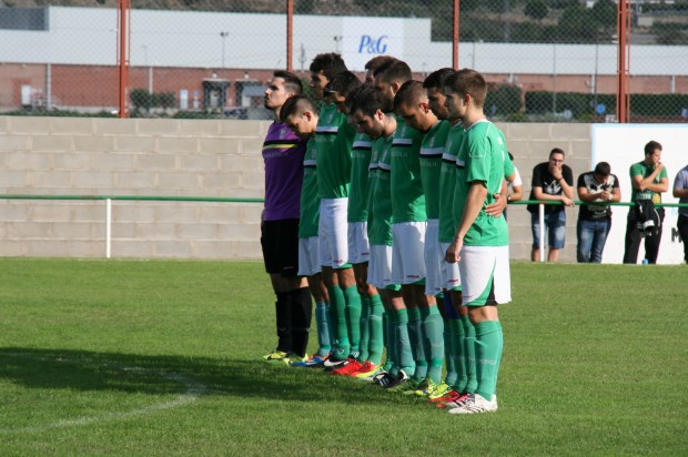 RIESCO DEVUELVE AL MEQUINENZA A LA SENDA DE LA VICTORIA