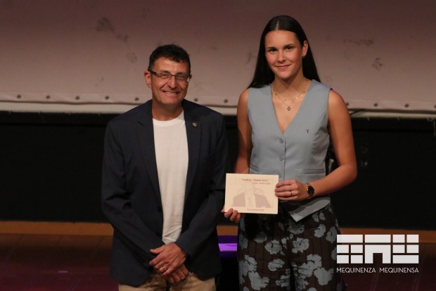 XXXIII Becas Torres